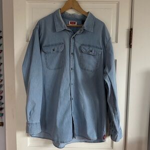 Wrangler Buttondown Light Blue Denim